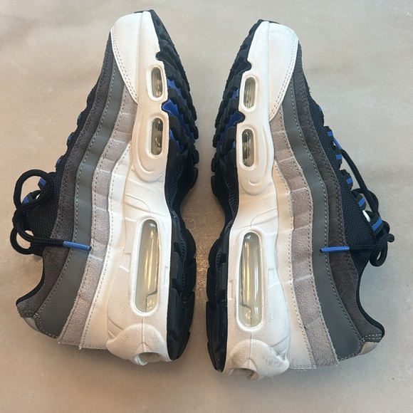 Nike Air Max 95 - Picture 6 of 10